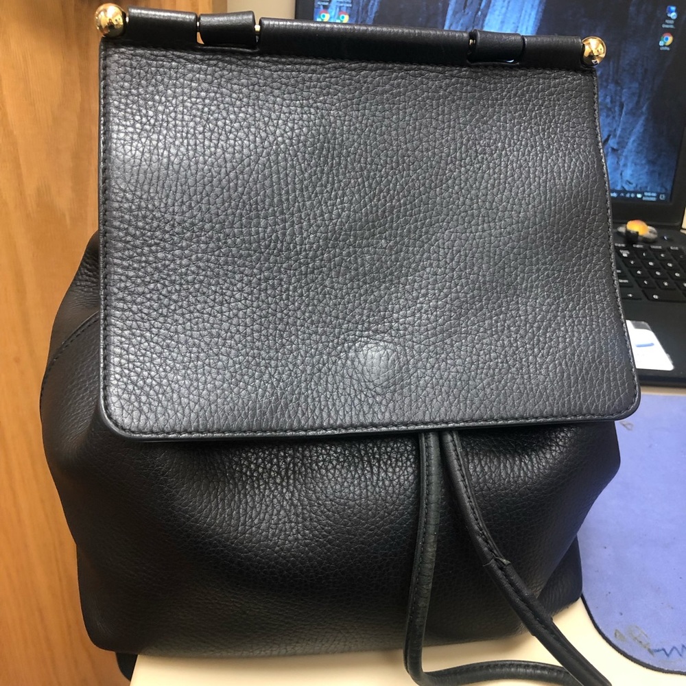 Strathberry genuine leather. Adjustable straps. Gold hardware not scratched